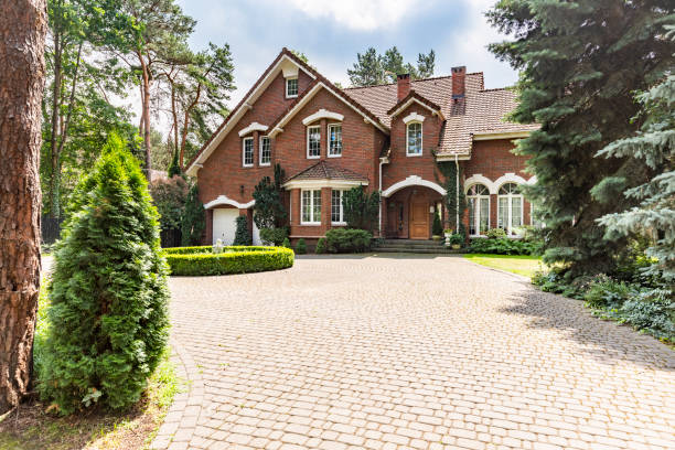 Professional Driveway Pavers in Village Of Waukesha, WI